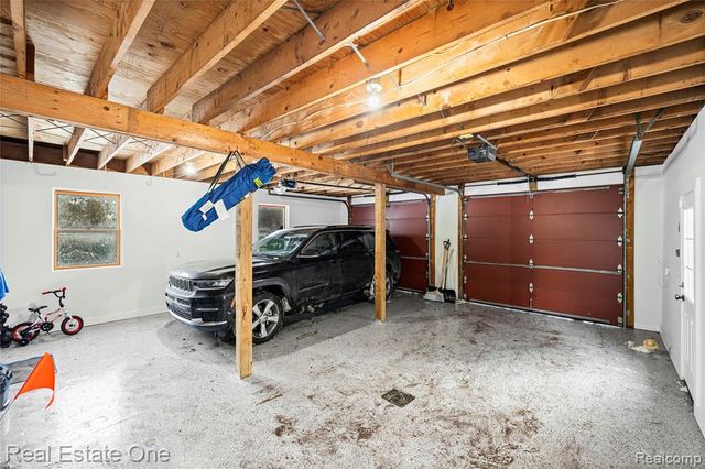 380 Depot Road, Clarkston, MI 48346