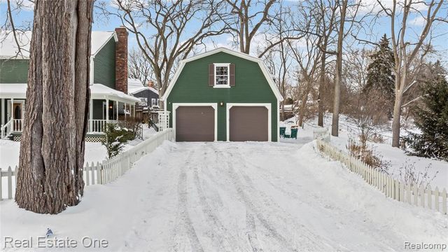 380 Depot Road, Clarkston, MI 48346