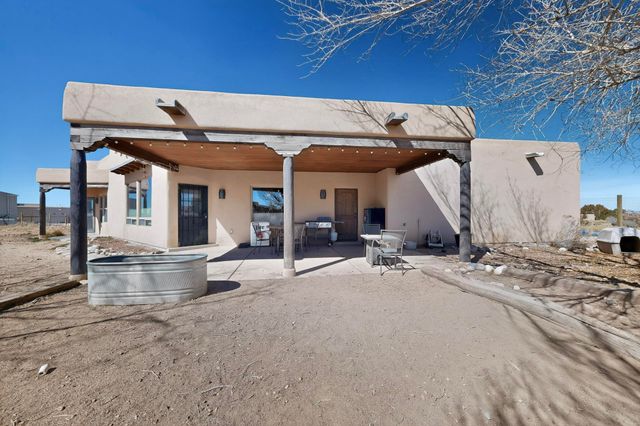 1 Caballo Sendero, Placitas, NM 87043