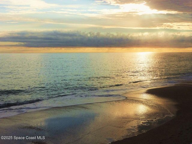 826 Wheatley Street SE, Palm Bay, FL 32909