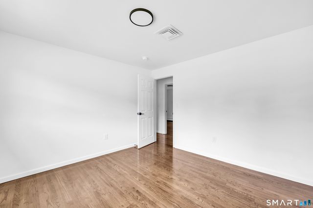 5 Butternut Drive, Bloomfield, CT 06002