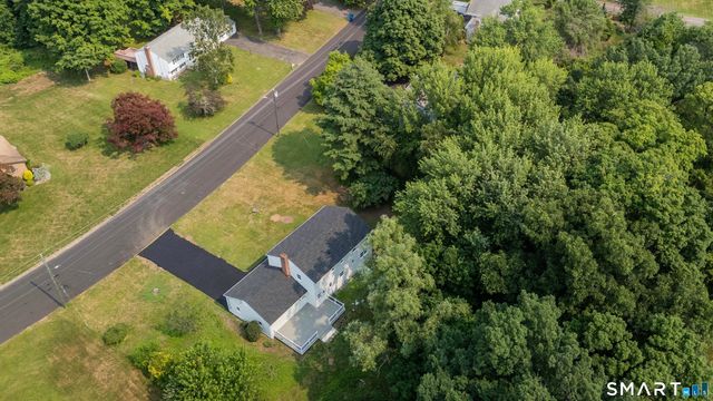 5 Butternut Drive, Bloomfield, CT 06002