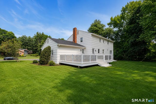5 Butternut Drive, Bloomfield, CT 06002