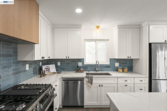 5557 Beau Ct, Fremont, CA 94538