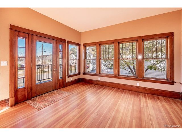 108 E 6th St, Trinidad, CO 81082