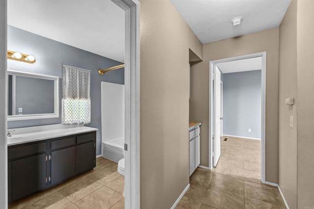 735 S Upas Street, Escondido, CA 92025