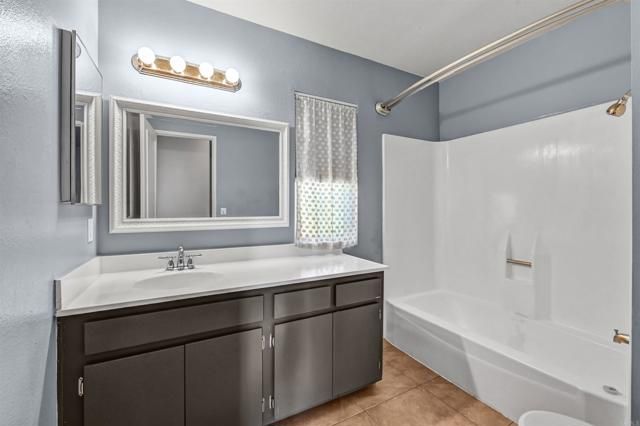 735 S Upas Street, Escondido, CA 92025