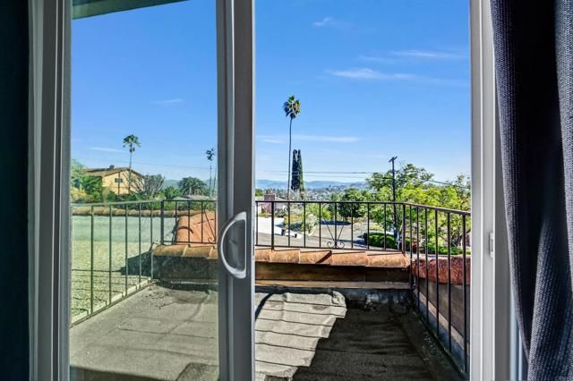 735 S Upas Street, Escondido, CA 92025