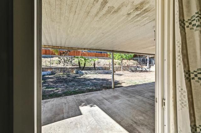 735 S Upas Street, Escondido, CA 92025