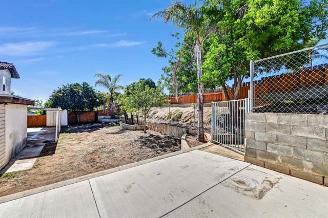 735 S Upas Street, Escondido, CA 92025