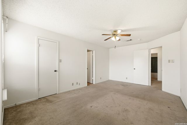 8942 KENTON CT, San Antonio, TX 78240