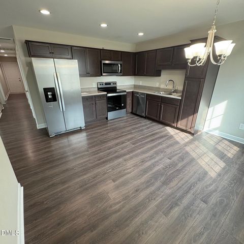 305 S Sycamore Street, Fremont, NC 27830