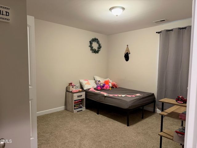 305 S Sycamore Street, Fremont, NC 27830