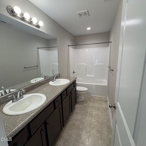 305 S Sycamore Street, Fremont, NC 27830