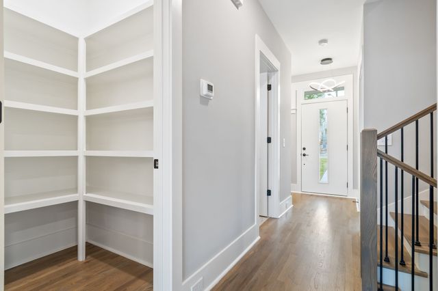 1066 Archer St, Nashville, TN 37203
