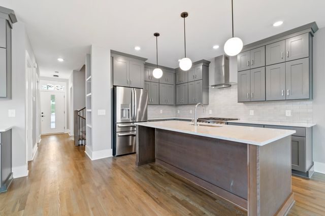 1066 Archer St, Nashville, TN 37203