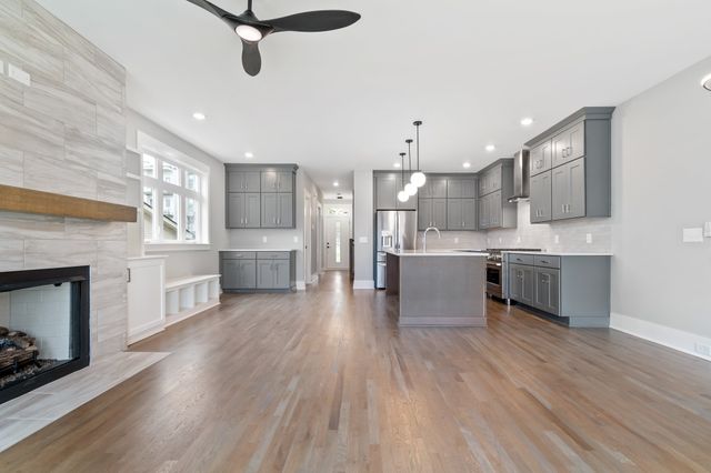 1066 Archer St, Nashville, TN 37203