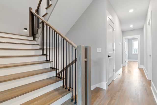 1066 Archer St, Nashville, TN 37203