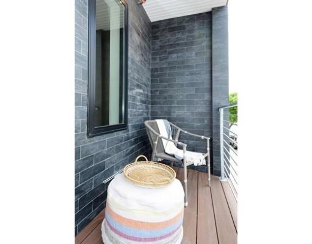 511 E. 5th 2R, Boston, MA 02127