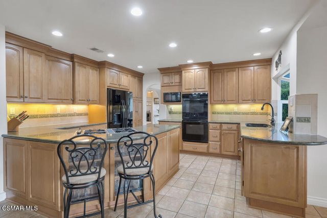 1894 Rambling Road, Simi Valley, CA 93065