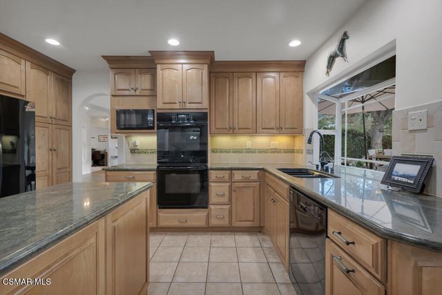 1894 Rambling Road, Simi Valley, CA 93065