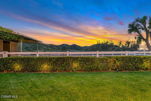 1894 Rambling Road, Simi Valley, CA 93065