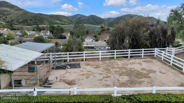 1894 Rambling Road, Simi Valley, CA 93065