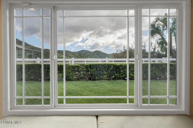 1894 Rambling Road, Simi Valley, CA 93065