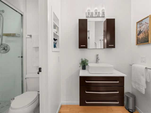 1251 Parker Pl 2D, San Diego, CA 92109