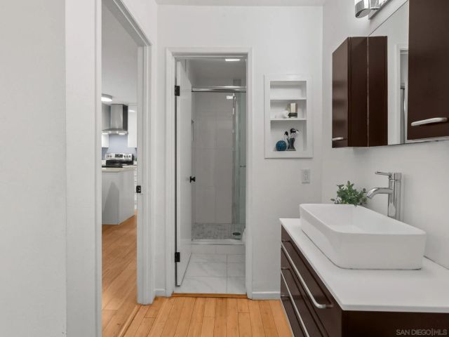 1251 Parker Pl 2D, San Diego, CA 92109