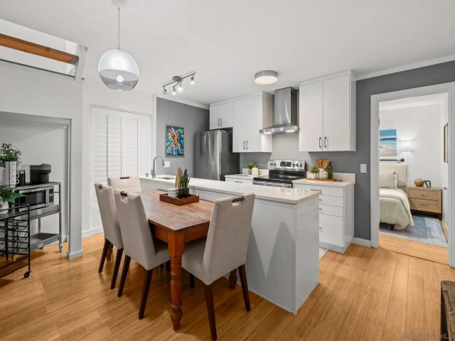 1251 Parker Pl 2D, San Diego, CA 92109