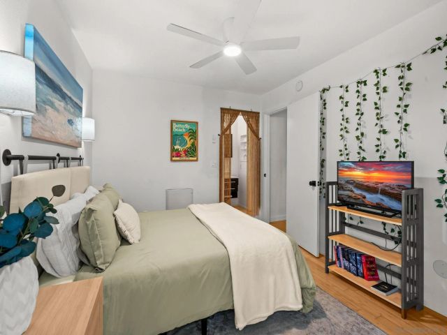 1251 Parker Pl 2D, San Diego, CA 92109