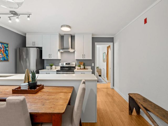 1251 Parker Pl 2D, San Diego, CA 92109