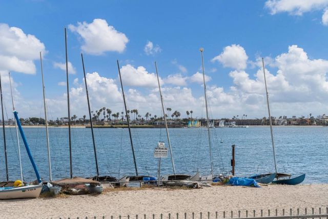 1251 Parker Pl 2D, San Diego, CA 92109