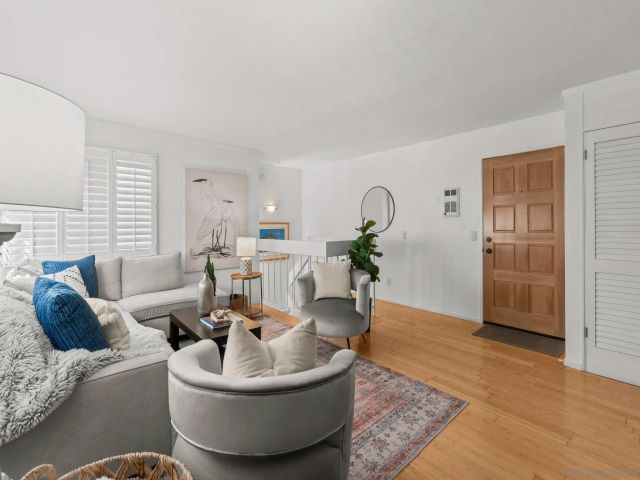 1251 Parker Pl 2D, San Diego, CA 92109