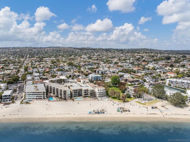 1251 Parker Pl 2D, San Diego, CA 92109