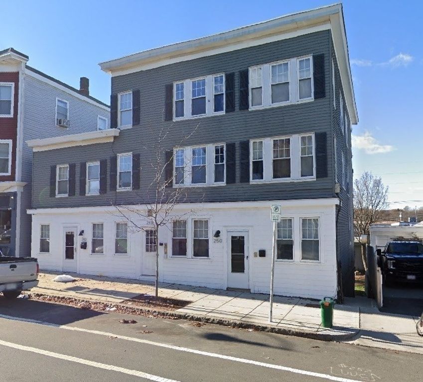 248 Rantoul 5, Beverly, MA 01915