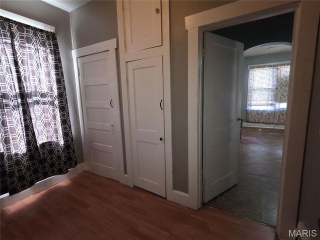 129 N 44th Street, Belleville, IL 62226