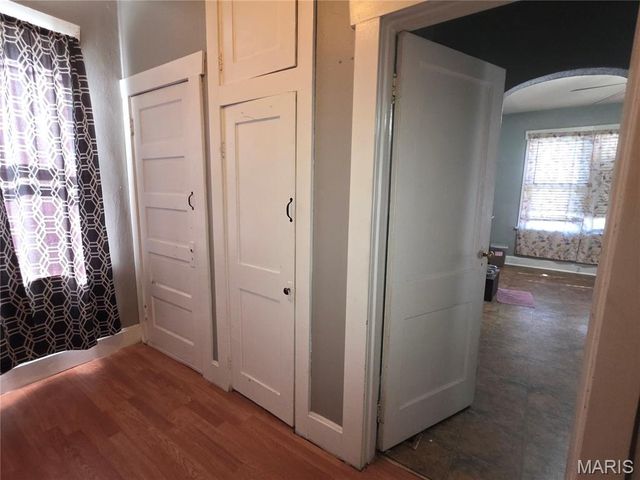 129 N 44th Street, Belleville, IL 62226