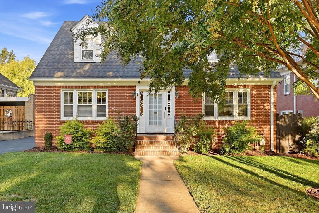 507 S STEWART ST, Winchester, VA 22601