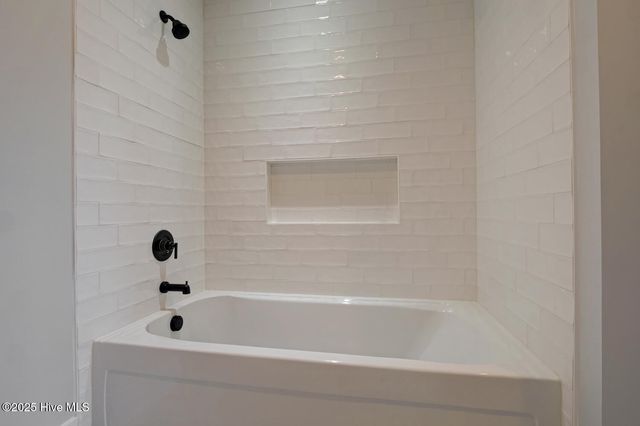 603 Martin House Loop, Holly Ridge, NC 28445