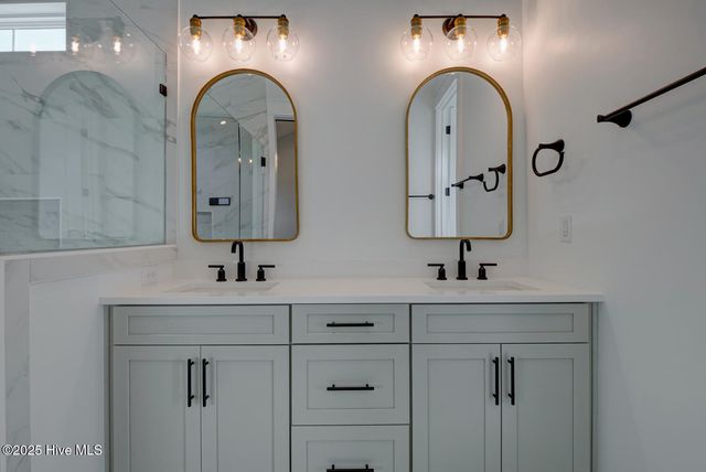 603 Martin House Loop, Holly Ridge, NC 28445