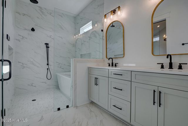 603 Martin House Loop, Holly Ridge, NC 28445