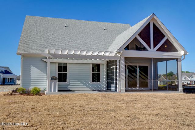 603 Martin House Loop, Holly Ridge, NC 28445