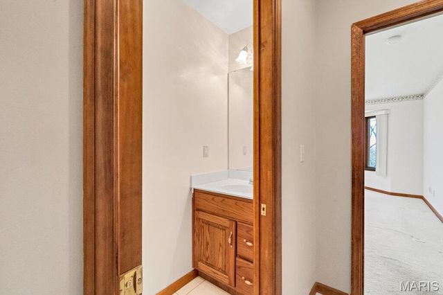 40 Forest Acres Lane, Troy, MO 63379