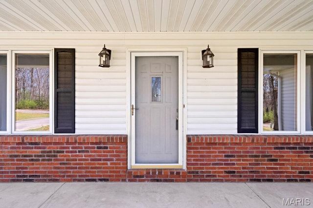40 Forest Acres Lane, Troy, MO 63379