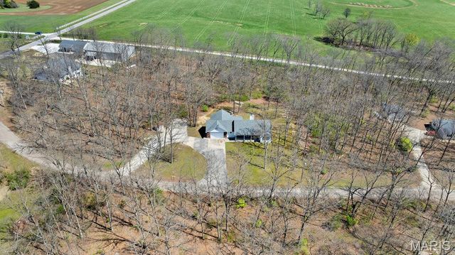 40 Forest Acres Lane, Troy, MO 63379