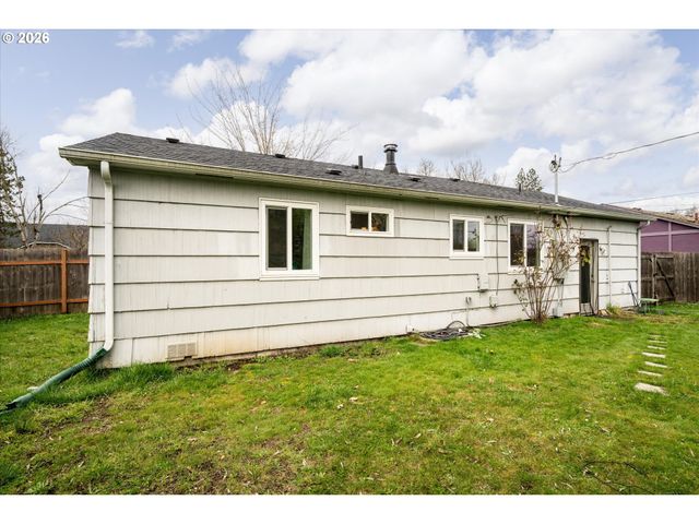 1509 MCKINLEY St, Eugene, OR 97402