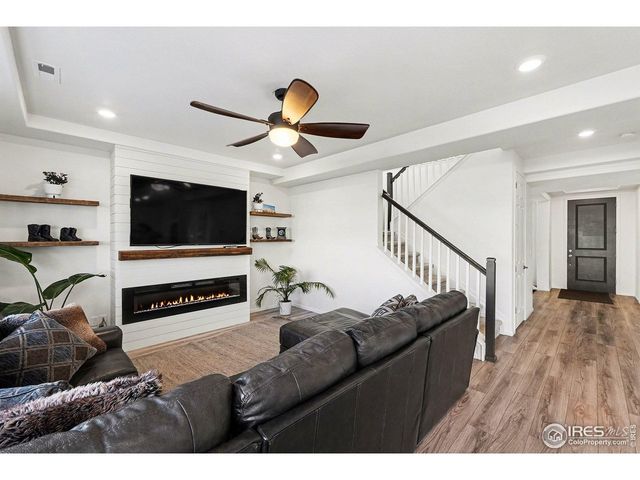 4303 Lacewood Ln, Johnstown, CO 80534