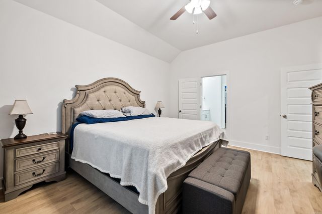 213 Lainey Drive, Maumelle, AR 72113